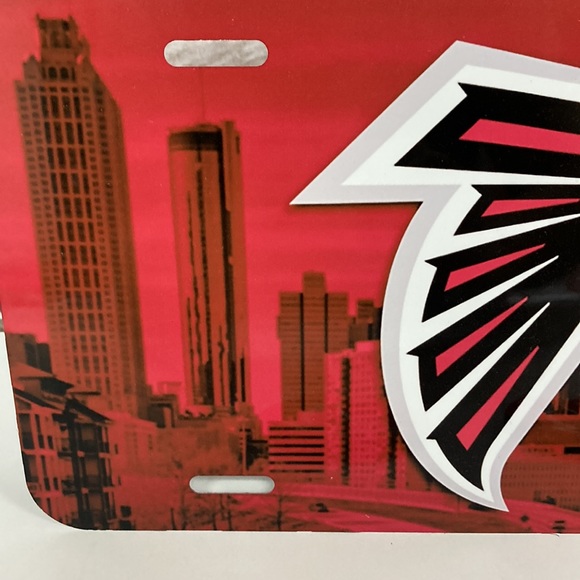 Atlanta Falcons License Plate With Cup Holder Inserts - Picture 3 of 6